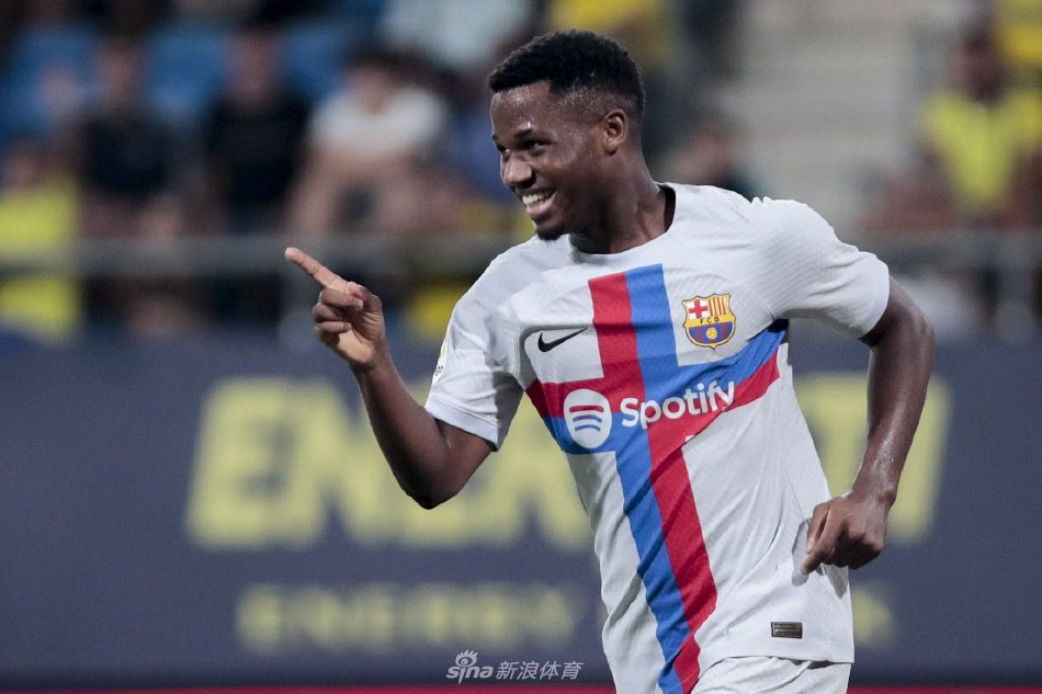 埃贝尔谈雅 埃贝尔谈雅